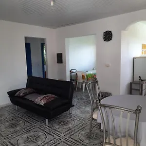 Chez Lilise 2 , Sainte-Anne Martinique